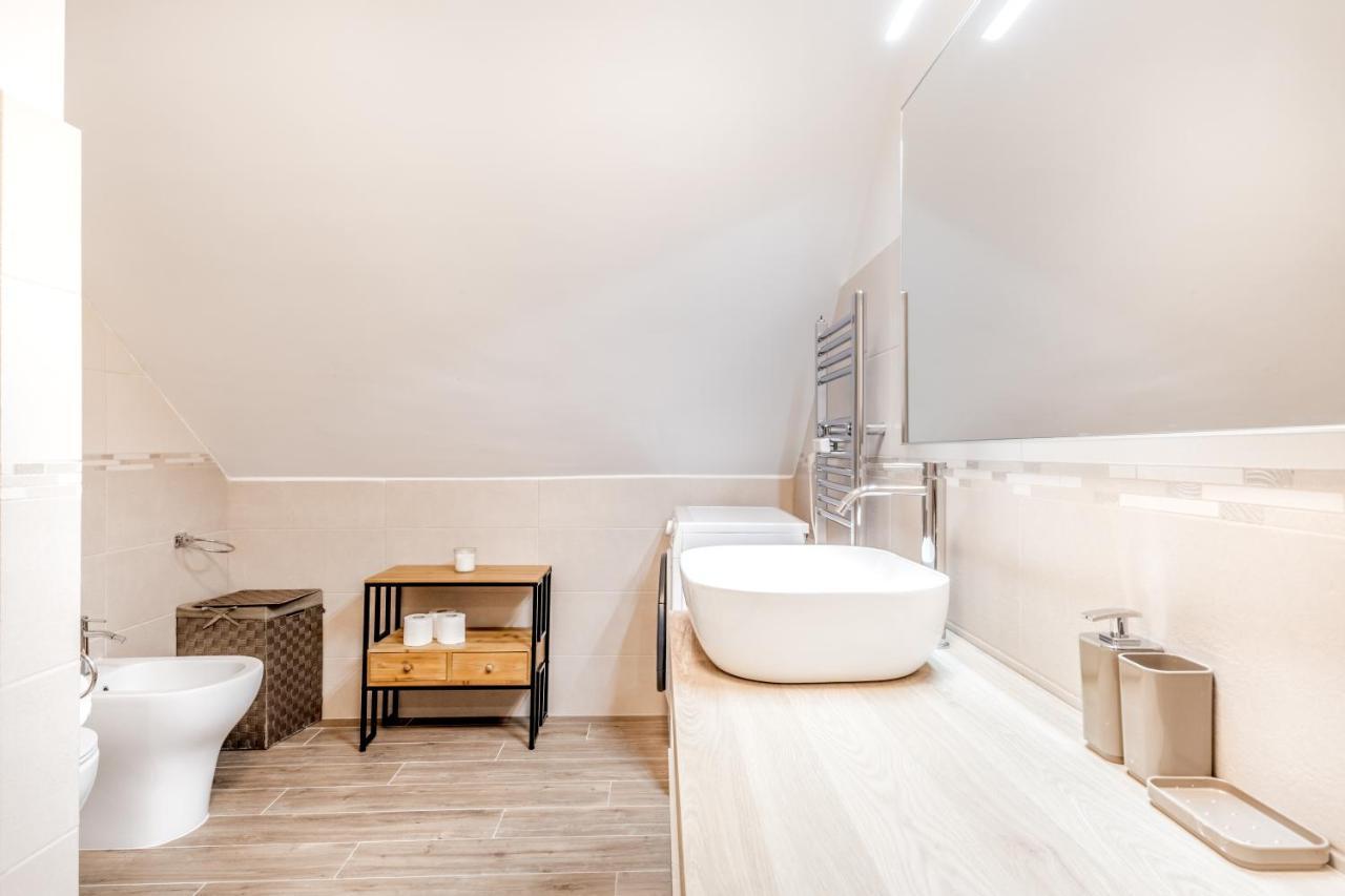 Bbhome Penthouse Bright And Elegant Metro Conca D'Oro Ρώμη Εξωτερικό φωτογραφία